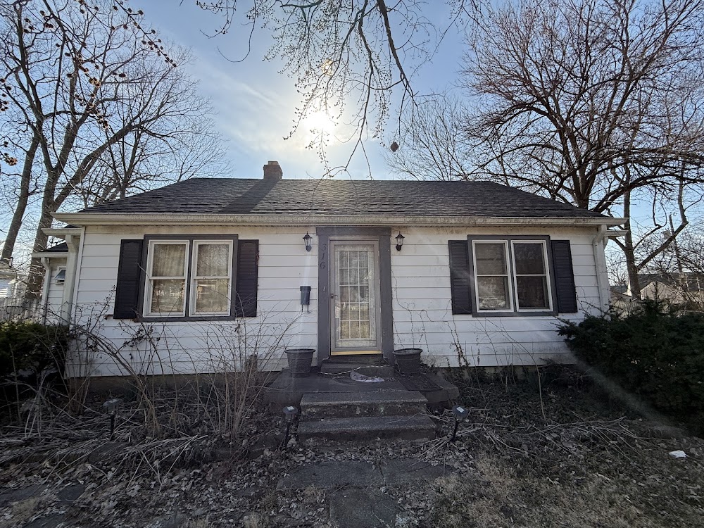 Your Choice Home Buyer - The #1 Choice When Selling Your Indianapolis Home.